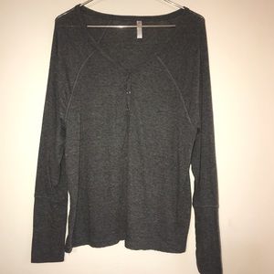 Simple Pleasures 2x grey soft long sleeve tee